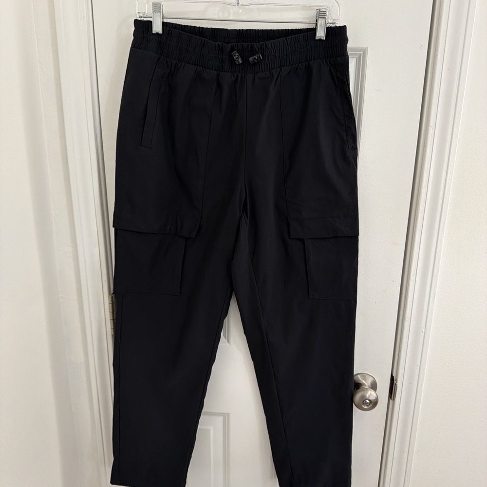 Mondetta Men's Dark Cargo Pants Size Medium